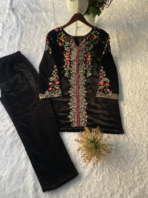 New WINTER SEASON IN VELVET DESIGNER WEAR CO-ORD SET