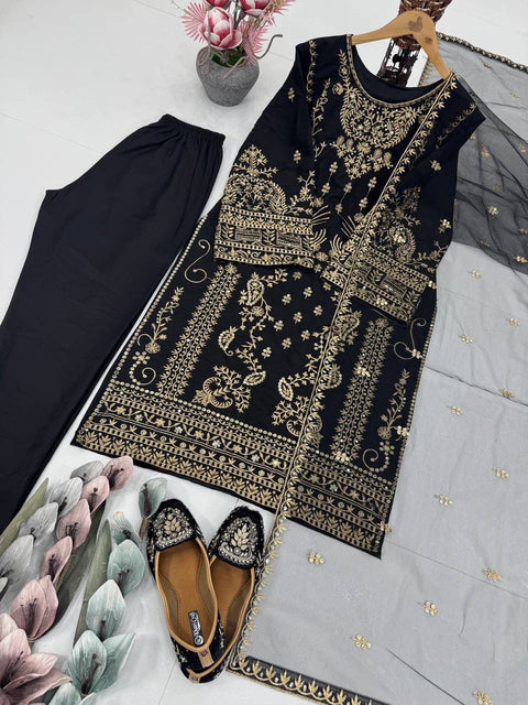 New DESIGNER HEAVY NATURAL CREAP EMBROIDERED SEQUENCE WORK WITH FANCY TOP-PENT DUPATTA SET