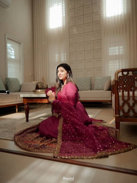 New PREMIUM READYMADE ANARKALI
SUIT SET