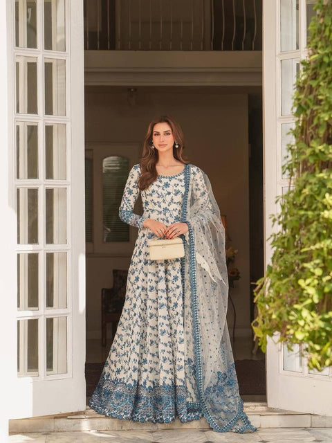 New Party Wear Look Heavy Faux Georgette Gown,Dupatta & Bottom Set