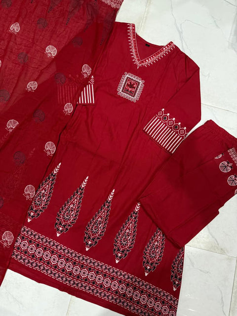 New Pure Cotton discharge print kurti with pant and mulmul printed dupatta