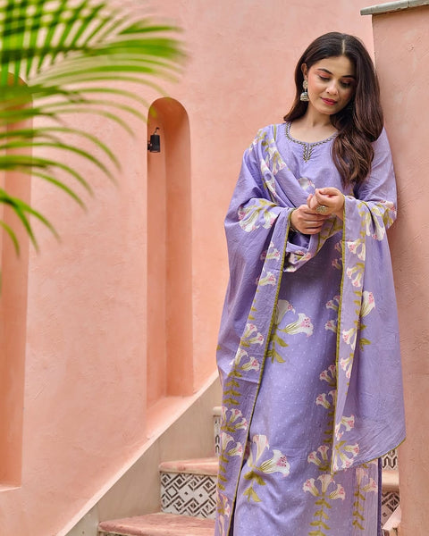 New beautifully floral printed Cotton kurta with subtle hand embroidery