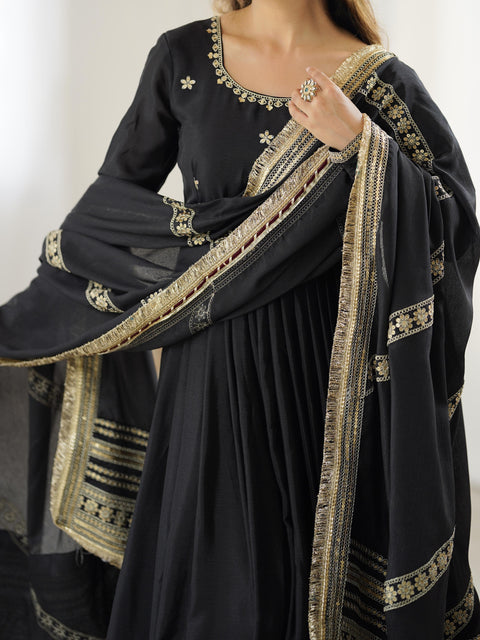 New Chinon SilkThred with Sequnce work Gown