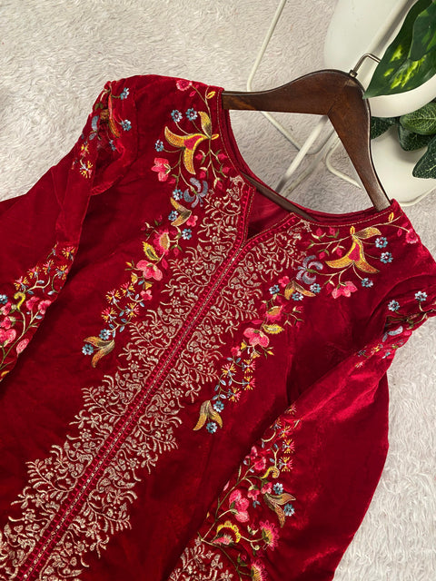 New WINTER SEASON IN VELVET DESIGNER WEAR CO-ORD SET