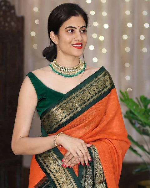 New BEAUTIFUL RICH PALLU & JACQUARD WORK ON ALL OVER THE SAREE