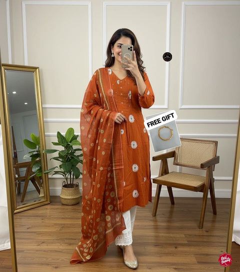 New kurta set with Cotton Pant & Malmal Dupatta with tier pattern