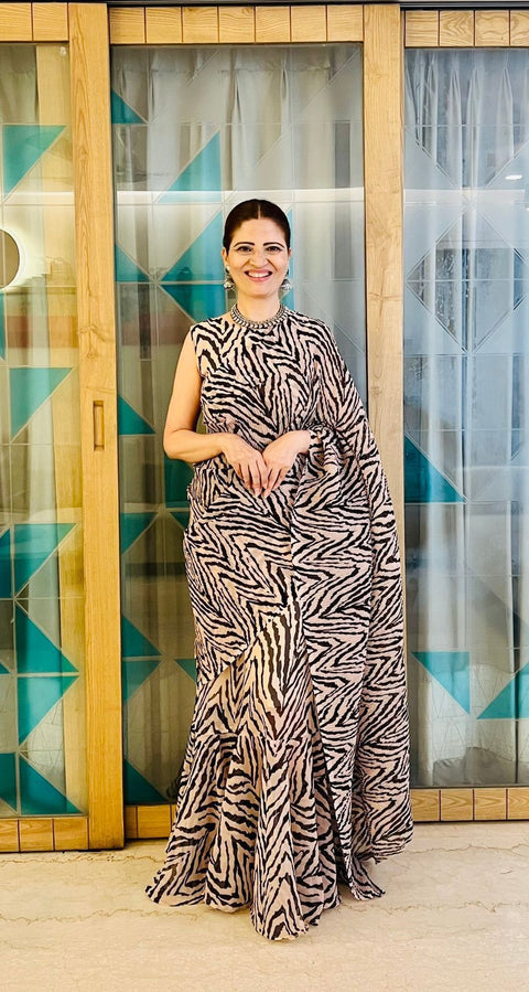 NEW SUPERHIT TRENDING FAUX GEORGETTE FABRIC WITH DIGITAL PRINT FULL FLAIR STITCHED GOWN WITH CRUSH FABRIC DUPATTA