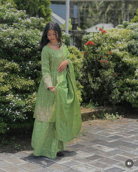 New Cinon SilkLook DesignReddy To WearKediya&Sarara&dupatta