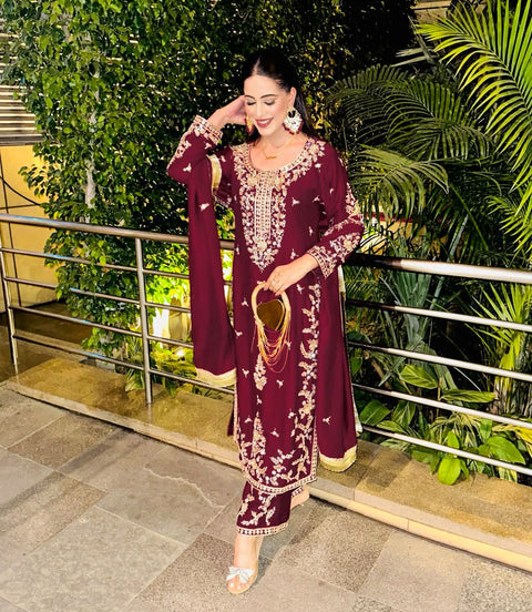New BEAUTIFUL EMBROIDERY SEQUENCE WORKPRESENTING 3 PIECE STYLISH KURTI, PLAZOO AND DUPATTA