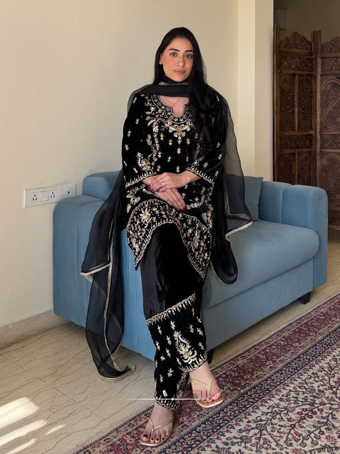 New DESIGNER WEAR With EMBROIDERY WORK KURTI PLAZZO
