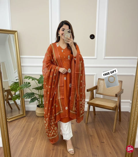 New kurta set with Cotton Pant & Malmal Dupatta with tier pattern