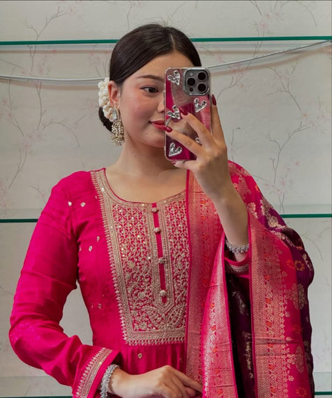 NEW Arrival Anarkali Flared Kurti Pant Dupatta Set